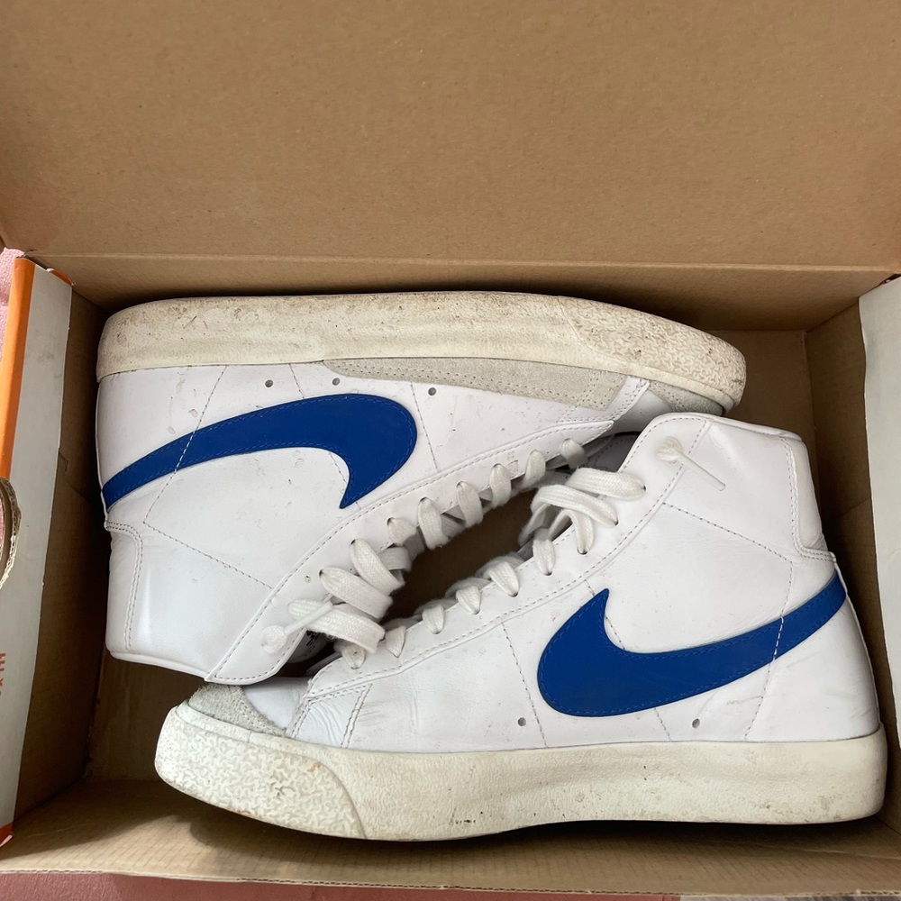 Nike Blazer Mid ‘77